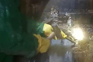 苏州消防水池堵漏施工视频